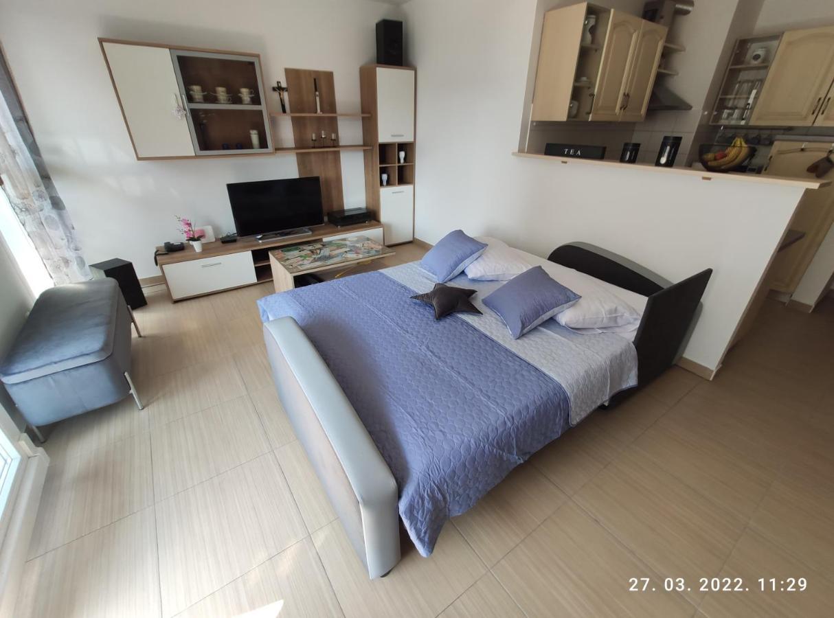 Apartman Antonela With Free Garage Parking Leilighet Split Eksteriør bilde