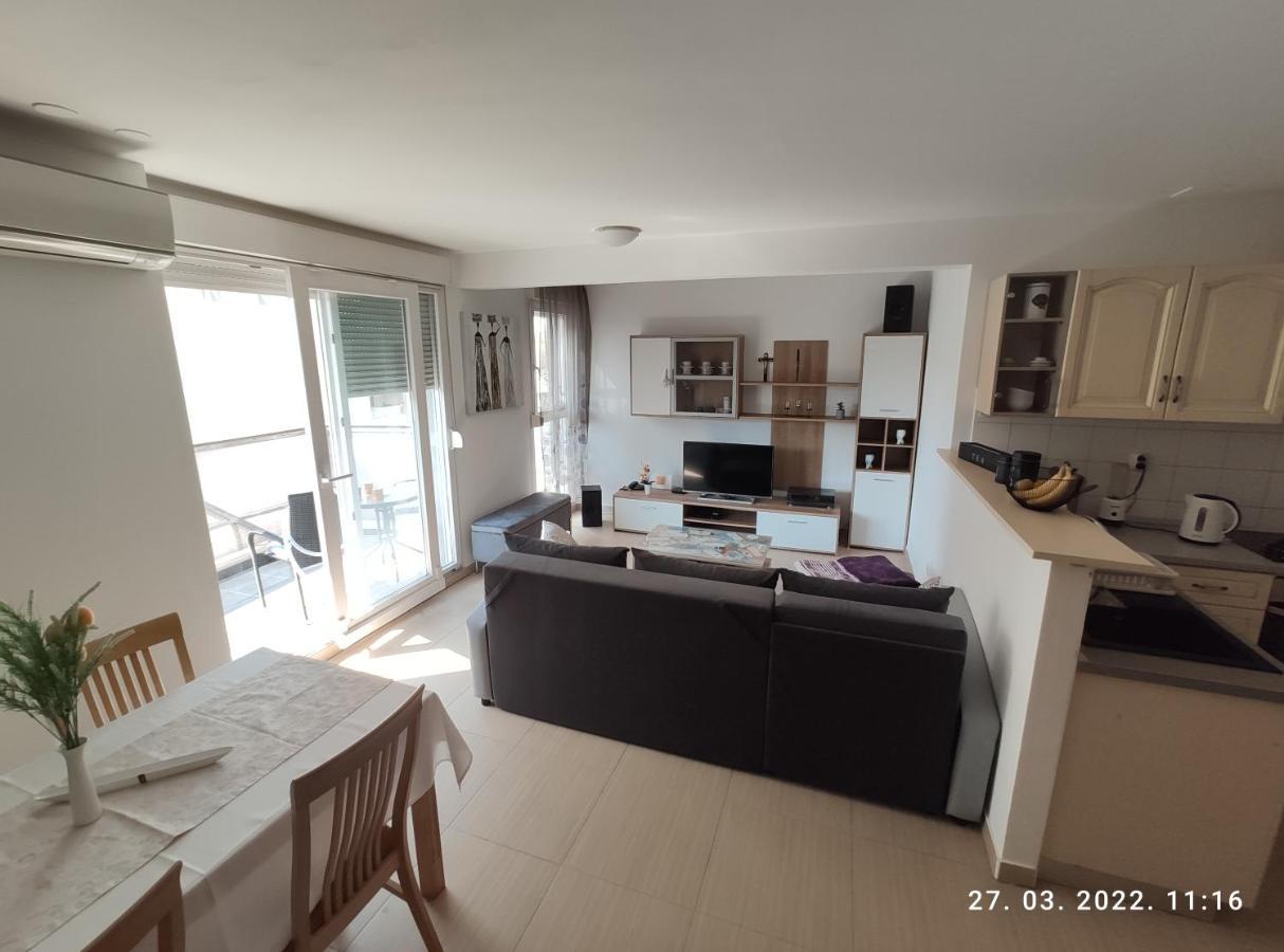 Apartman Antonela With Free Garage Parking Leilighet Split Eksteriør bilde